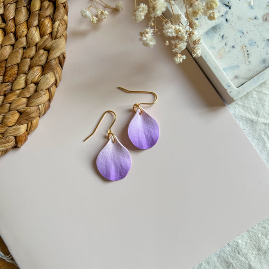 DELEN | small rose petal hook earrings in lilac ombré