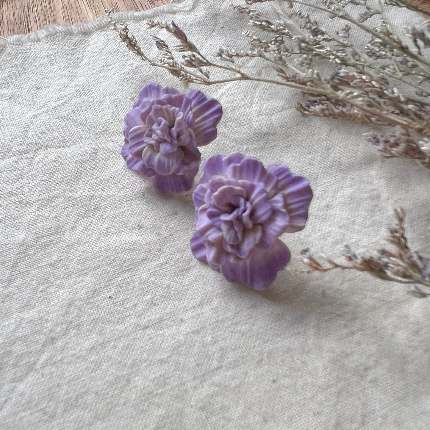 Large Flower Stud Earrings In Lilac Ombré