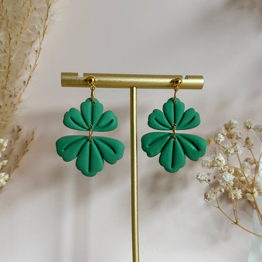 ISOLDE DIW | Blossom stud drop earrings in sage green