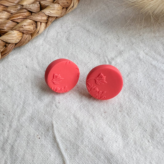 ROUND | Medium round blossom textured stud earrings in bright coral red