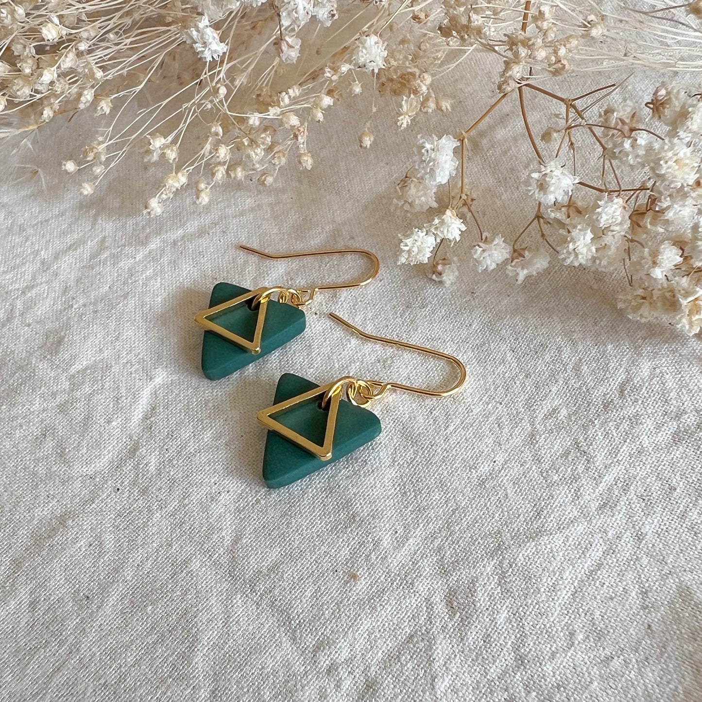 HIGAN ESELD | triangle drop with triangle detail hook earrings in deep winter green