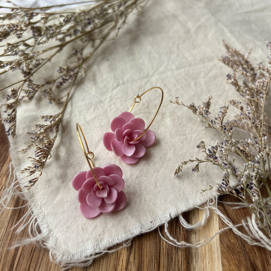 Flower Hoop in Dusky Pink