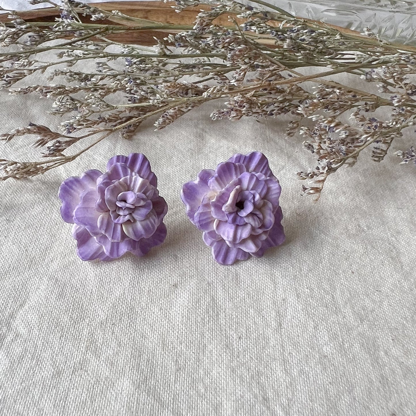 Large Flower Stud Earrings In Lilac Ombré