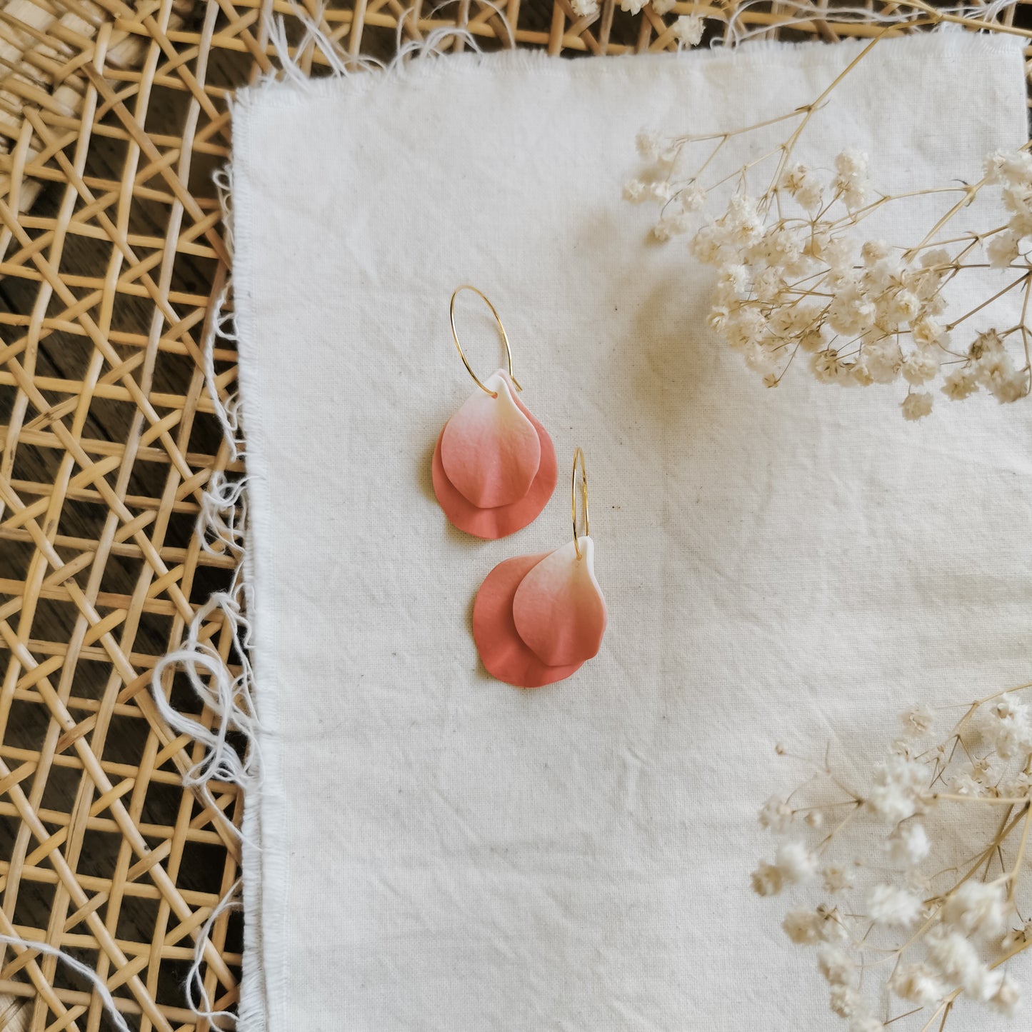 DELEN DOUBLE | medium rose petal 20mm hoop earrings in coral pink ombre